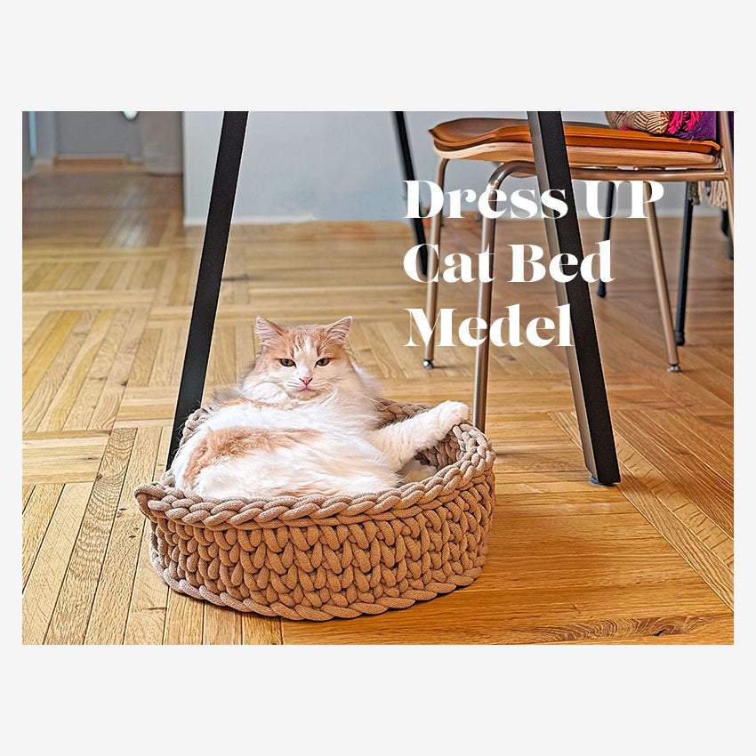 DressUP Wearable Cat Bed - Medel - Sand Beige