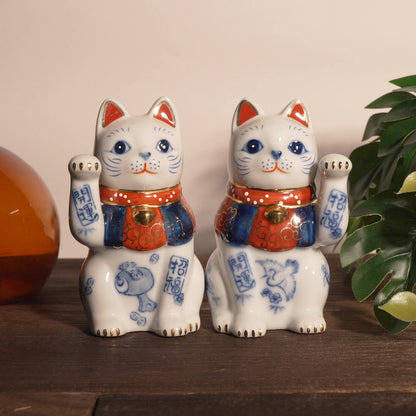 Sometsuke Nishiki Lucky & Fortune Maneki Neko (Left paw raised)