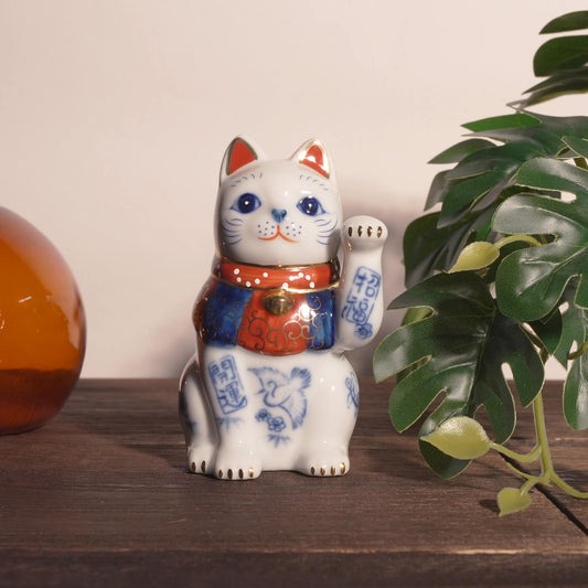 Sometsuke Nishiki Lucky & Fortune Maneki Neko (Left paw raised)