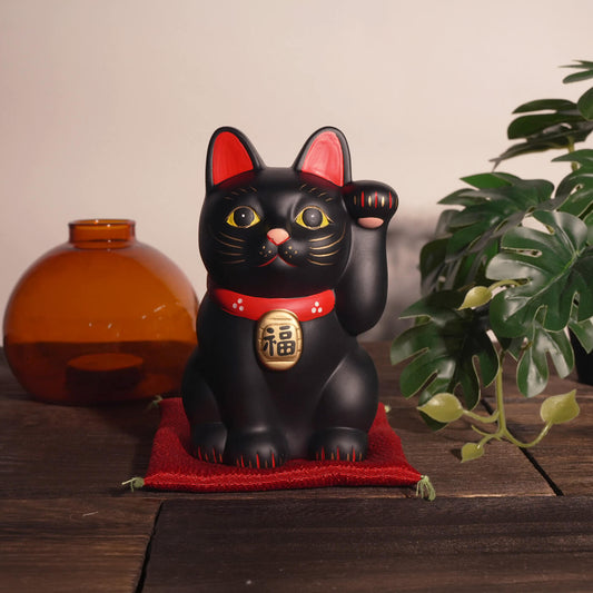 Lucky Maneki Neko (Left paw raised)