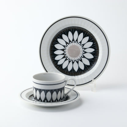 Antico Flower Cup & Saucer with Cake Plate - Dalsy