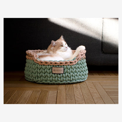 Wearable Cat Bed - Basic - Melon Biscuit
