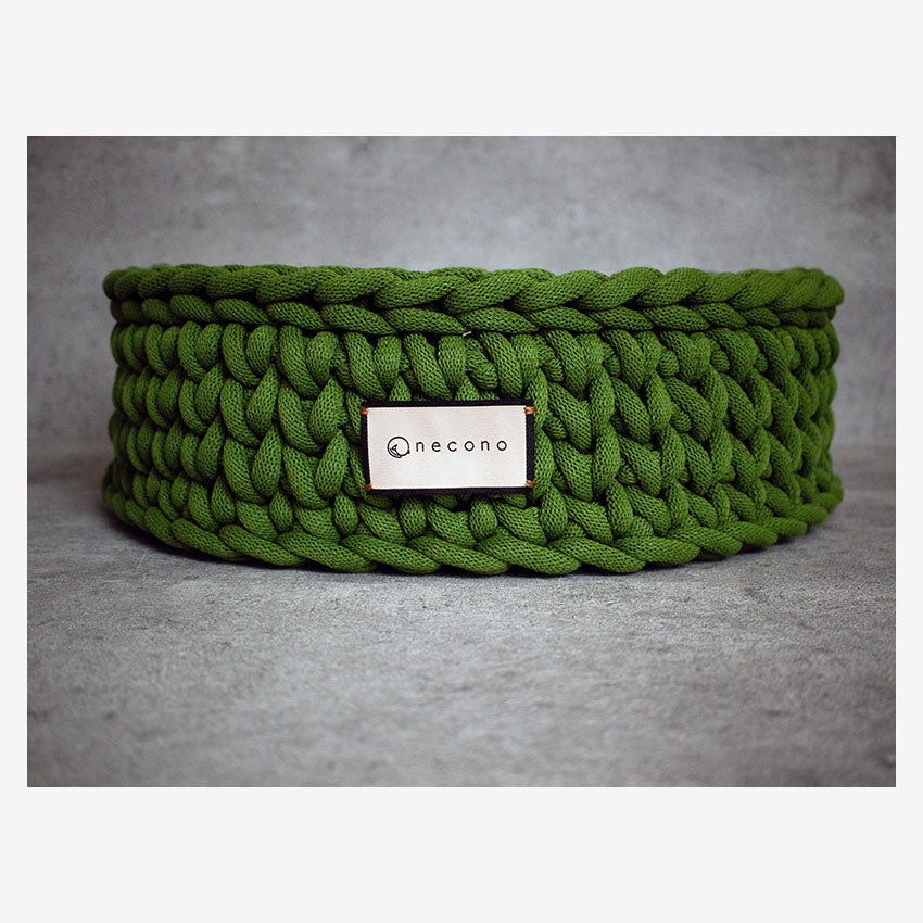 DressUP Wearable Cat Bed - Medel - Ivy Green