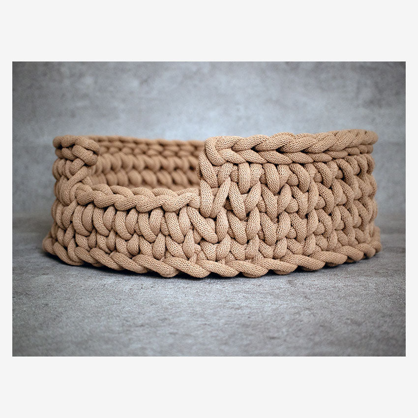 DressUP Wearable Cat Bed - Medel - Sand Beige